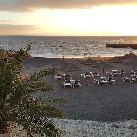 Callao Beach Apartment *